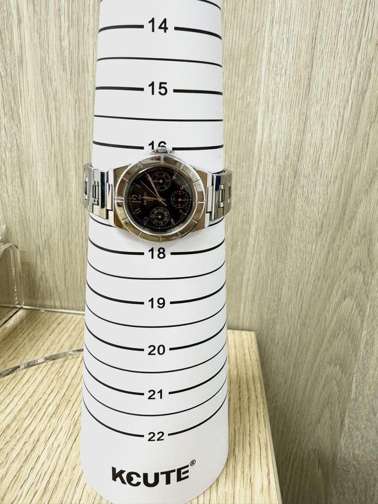 [USED] Seiko LUKIA Quartz Women's Watch with Black Dial