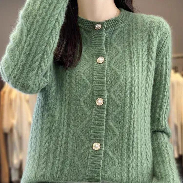 Women's Autumn/Winter Crew Neck Long Sleeve Knit Cardigan Solid Color Soft-Tone Button-Front Sweater