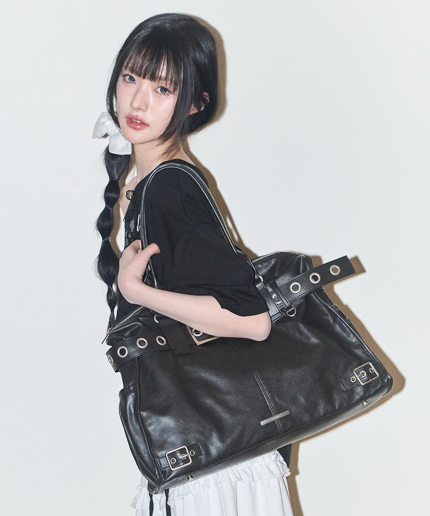 Illigo Belted Square Tote Bag Black