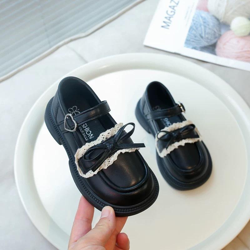 

Girls small leather shoes 2025 spring new foreign style girls princess shoes breathable children s single shoes spring and autumn baby shoes 35