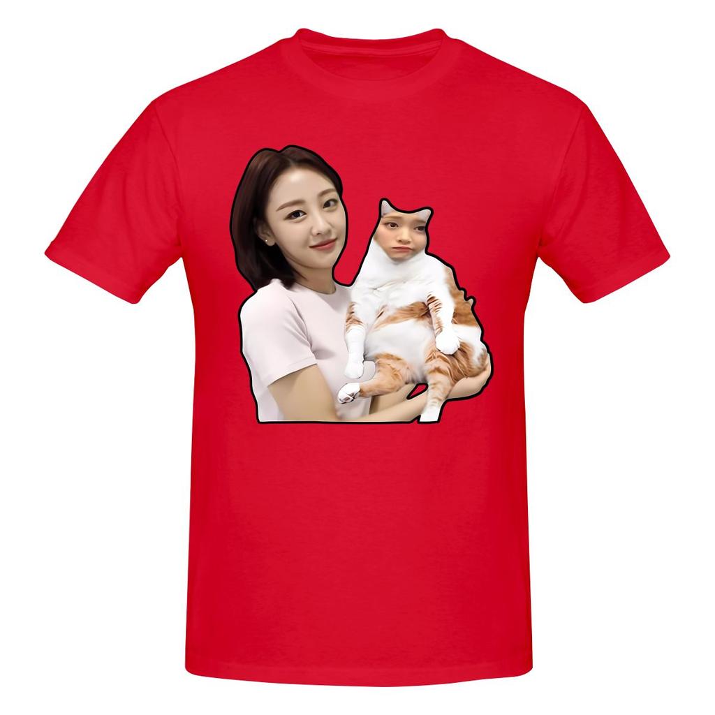 Loona Yves Holding Cat Hyunjin Oversize Tshirtoutdoor Leisure Clean Surface Tee