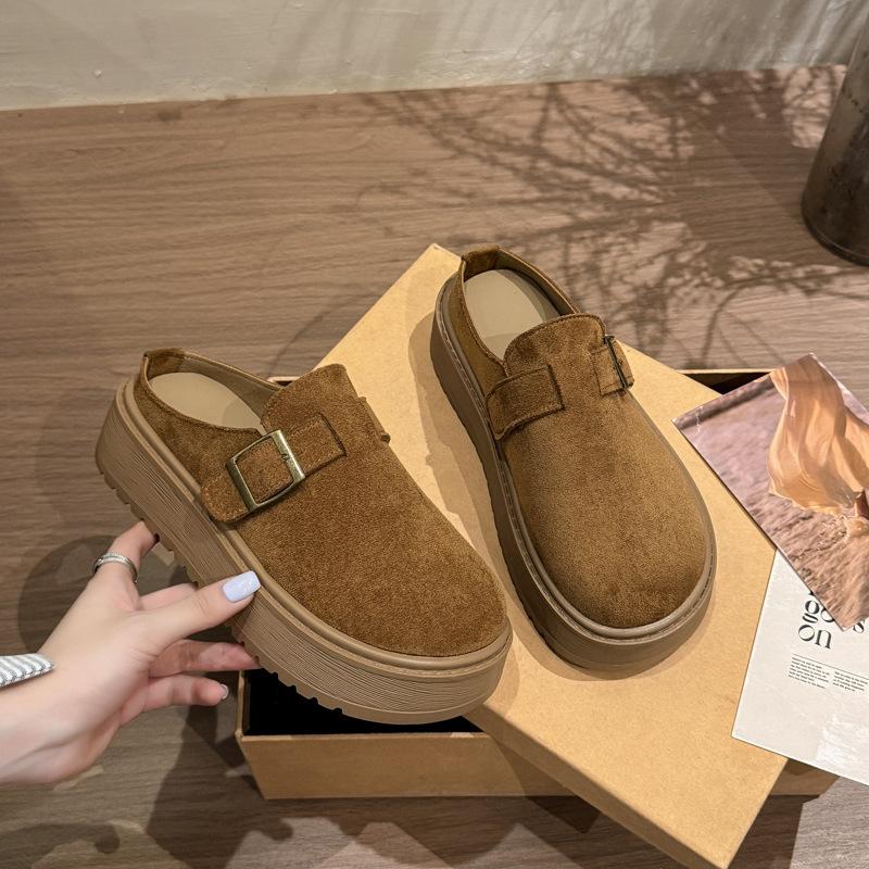 One foot on the muller bag head and half slippers for women to wear in the autumn and winter of 2025, the new thick-soled heightening retro Birkenst