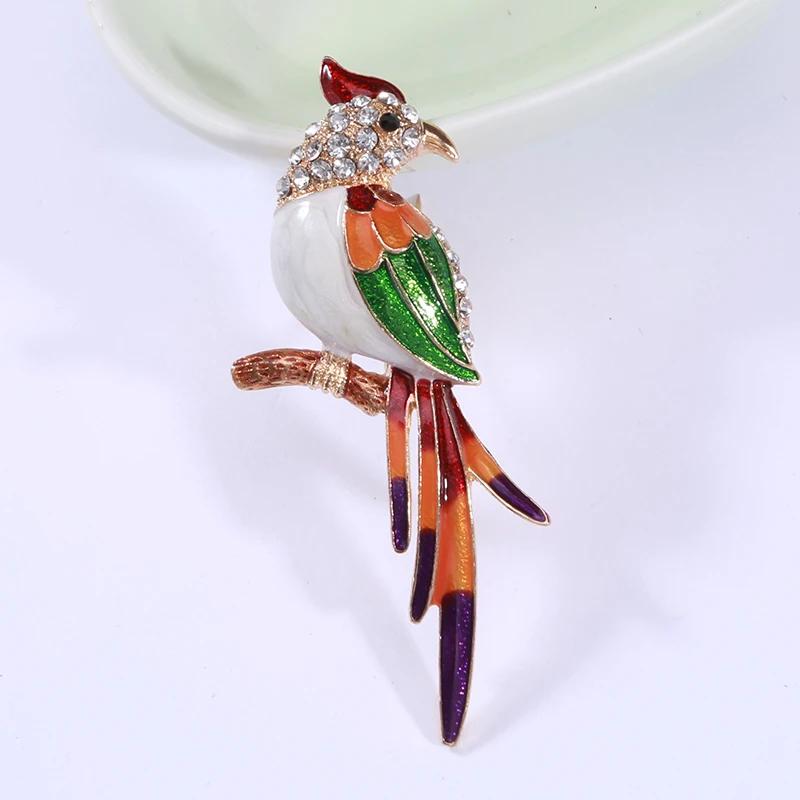 Rhinestone Parrot Brooches for Women Unisex Animal Pin Bird Lapel Pins Event Funny Luxury Gifts New Year Friends Decoration