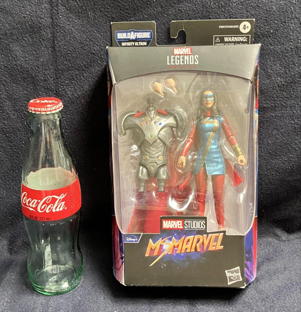 

[USED] Marvel Legends MS. MARVEL / Ms. Marvel Figure