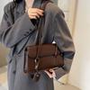 Niche Bag Women's 2026 Spring New Retro Briefcase with Simple Texture and Large Capacity Shoulder Armpit Bag