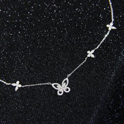 Süße, exquisite Schmetterlings-Halskette, schillernde Halskette mit Anhänger, silberfarben, Schmuck für Hochzeitsfeiern für Damen, Geschenk