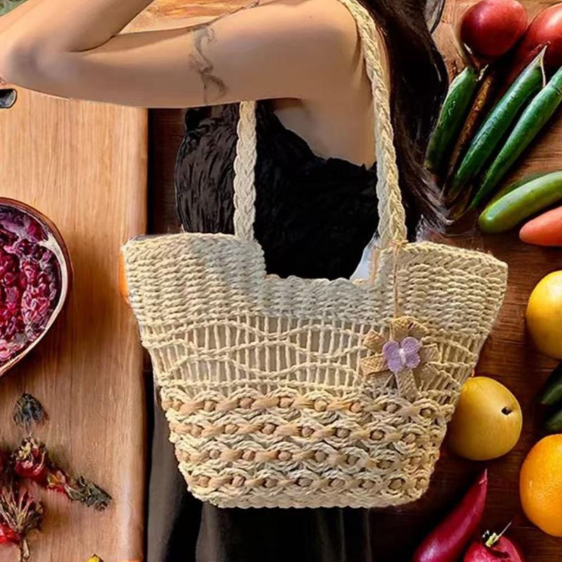 Women's Large Capacity Single Shoulder Straw Tote Bag
