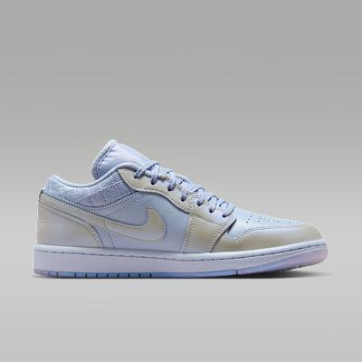 Jordan 1 Low SE Ghost Pearlized Quilt (Women's)