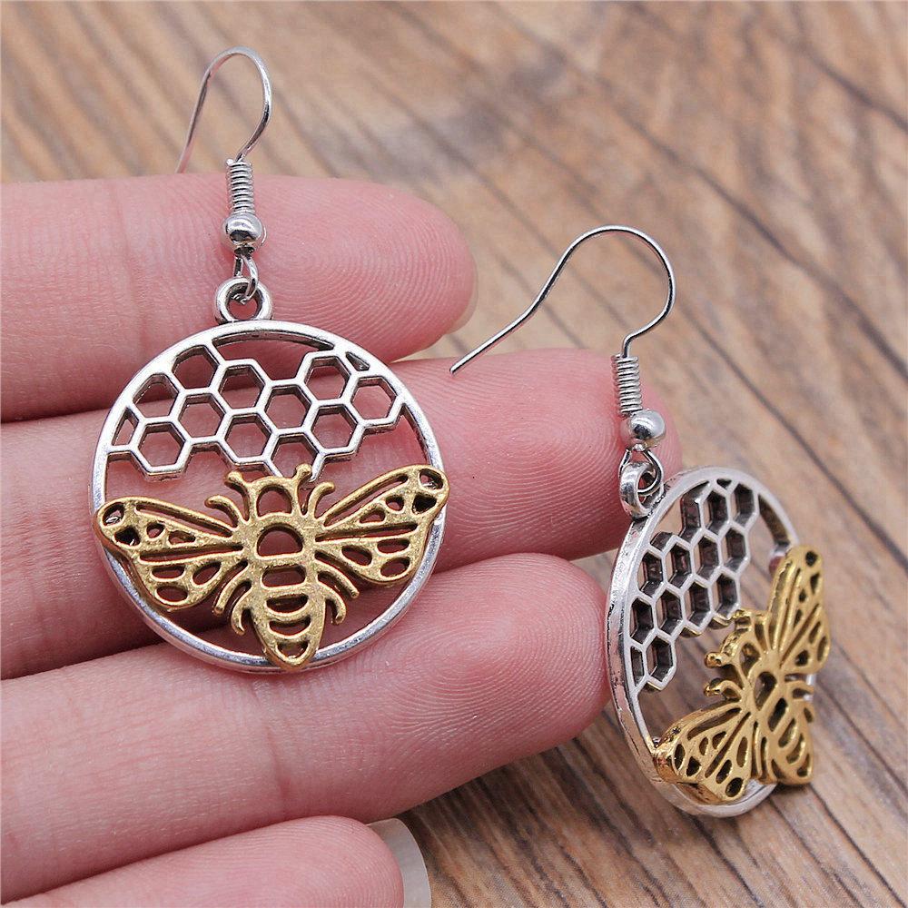 Hängeohrring Biene Wabe Minimalistische Schmuckkomponenten Ohrringgröße 18x19mm QE004