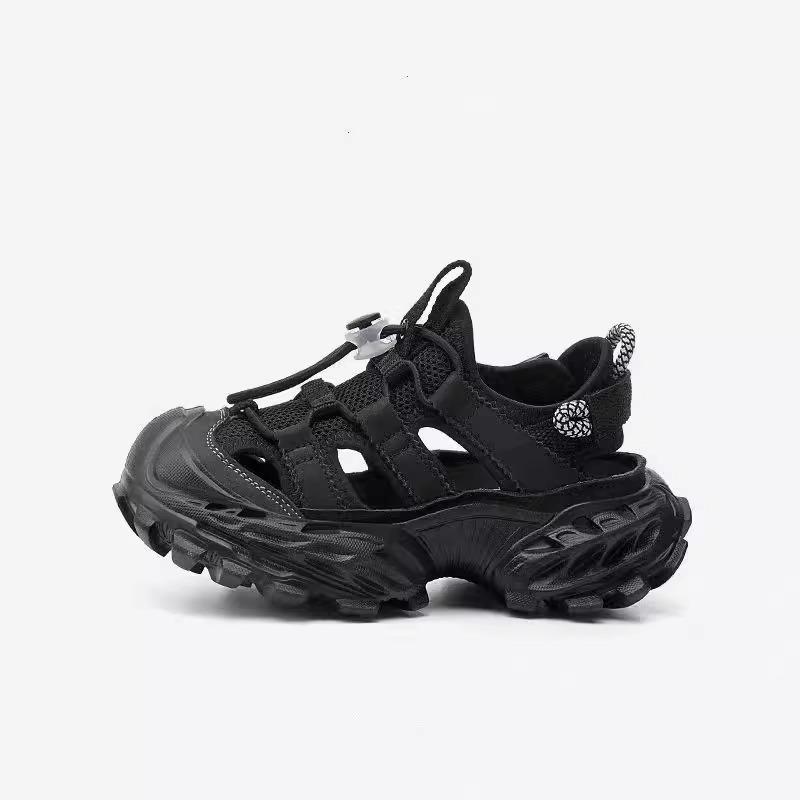 Children's Sports Sandals 2025 New Summer Boys Breathable Soft-soled Beach Shoes Bag Head Dad Shoes Heightening Sandals
