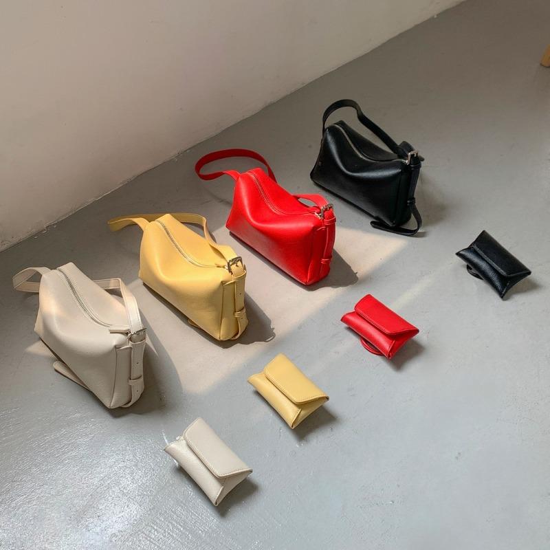 New Small Square Bag Fashionable Versatile Underarm Bag Women's Bag Trendy Women's Shoulder Bag Women