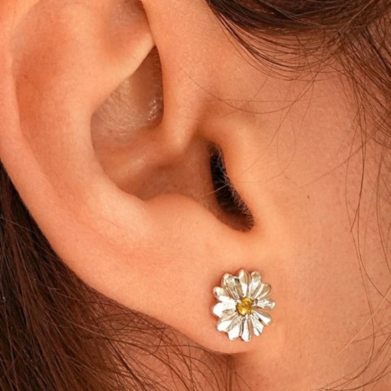 BELLOOGGI Daisy Sapphire earring(S) Daisy Yellow Sapphire Earrings