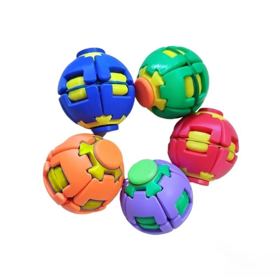 Nieuwe Transformeerbare Spinner Bal Drukken om te Draaien Stressverlichtend Speelgoed Vervorming Sensorische Vinger Spinner Voor Volwassenen Verlichting Cadeau