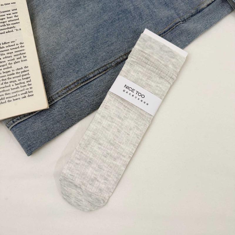 Thin Style Children's Short Tube Striped Sheer Stocking, Solid Color Long Cotton Sock, Versatile and Suitable for All Occasions.