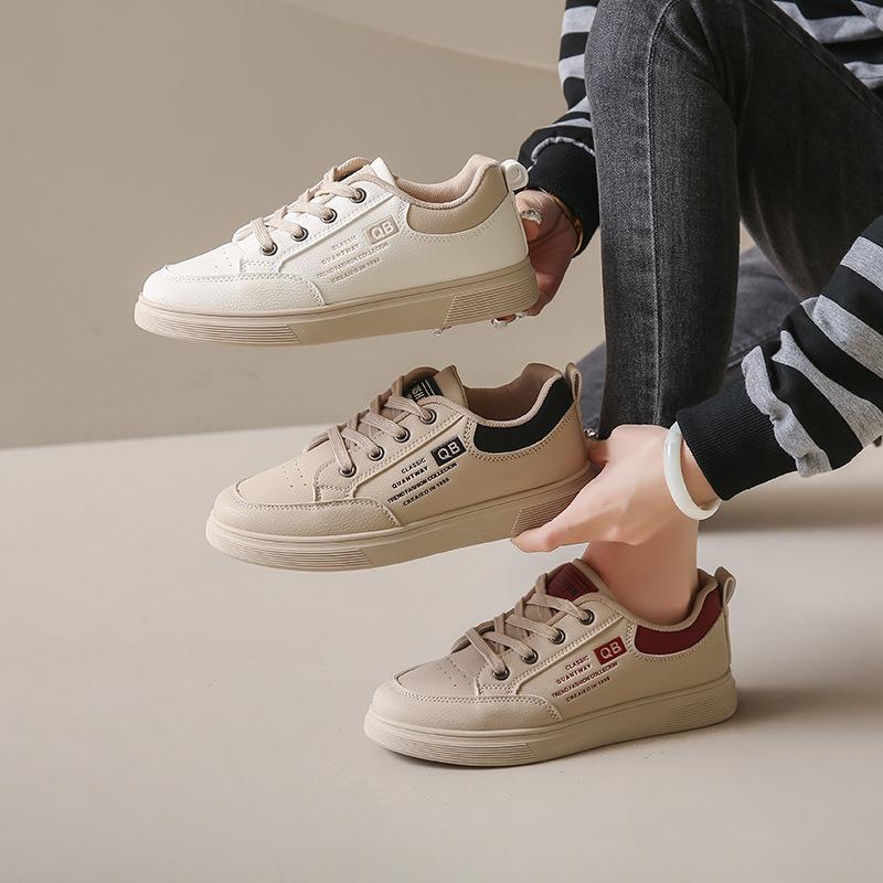 Little White Shoes Women's Autumn New Korean Version Ins Female Students' Leisure Sports Versatile Board Shoes Street Shooting Flats