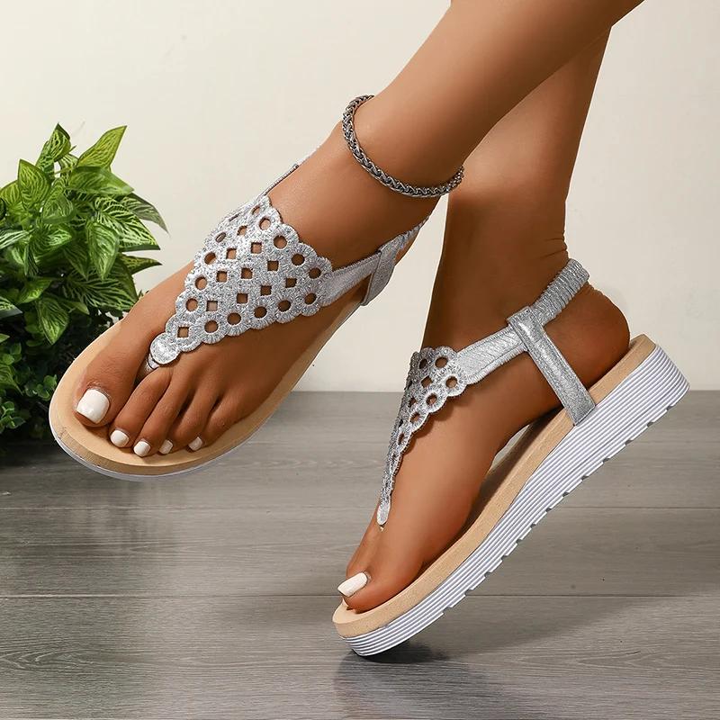 Fashion Fashion Women's Summer Lightweight Wedge Sandals Hollow Out Clip Toe Thong Roman Sandals Woman Comfortable Non Slip Beach Shoes