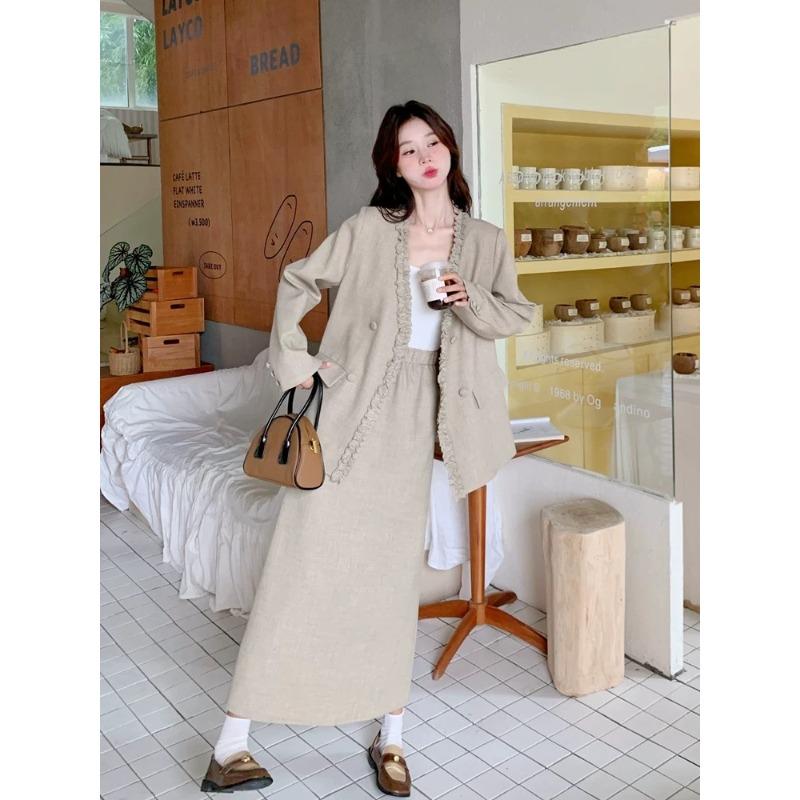 Fungus-edged Coat, Women's Chic Slimming Skirt, Two-piece Spring and Autumn New Skirt Suit