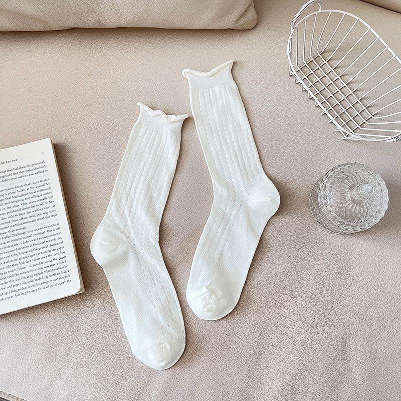 Women's Summer Thin Ballet Breathable Boneless White Medium Tube Stack Socks