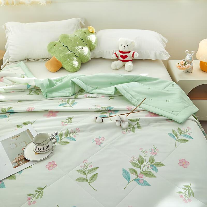 Grace Floral Washed Cotton Summer Quilt