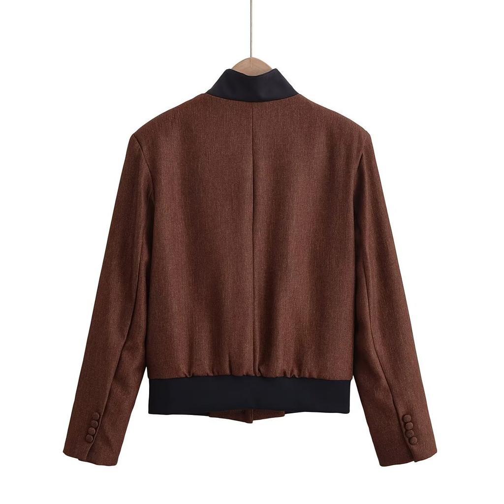 Damska jednokolorowa elegancka kurtka z naszywkami na ramionach