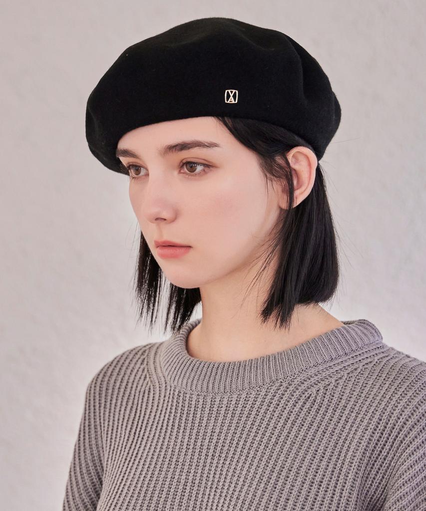 Bajal Va Square Studded Wool Beret Black