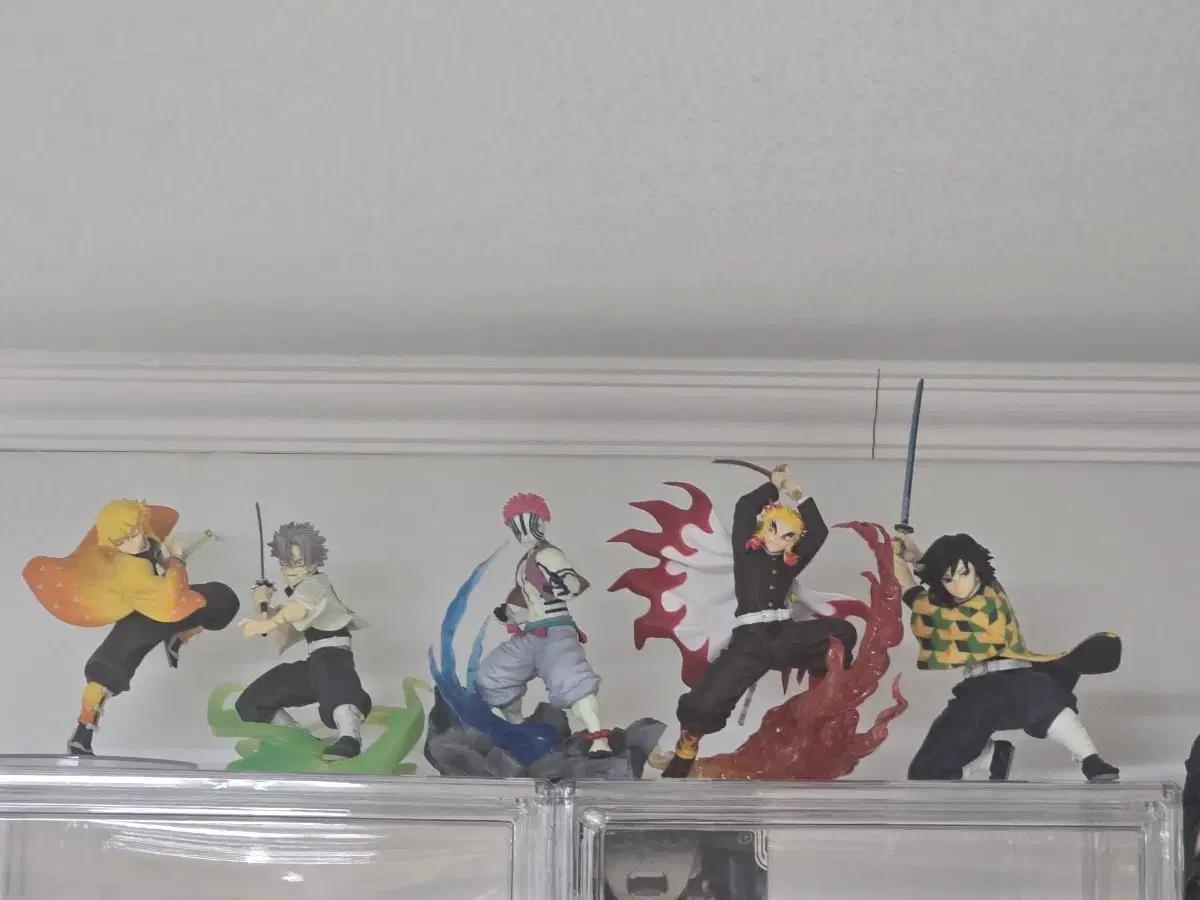 

Blade of Destruction Figure Collection Used