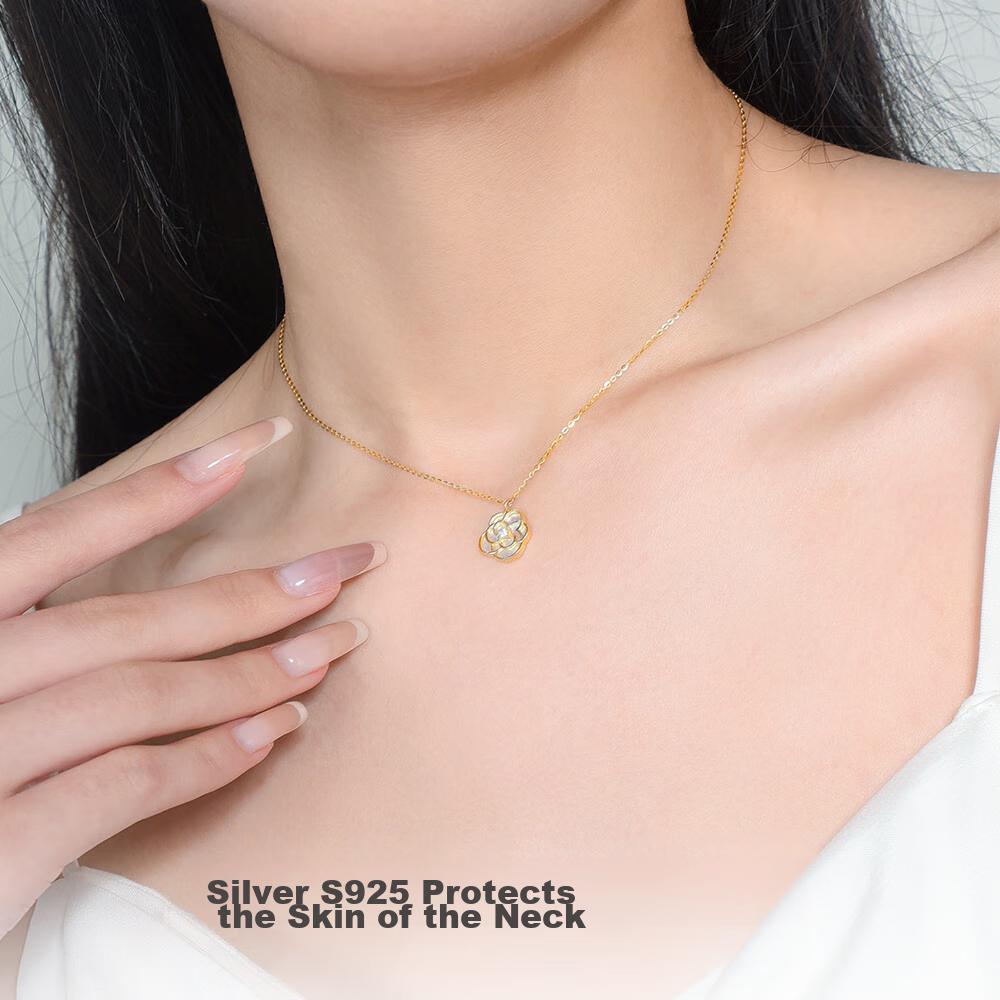 CHOW TAI SENG Camellia Shell Necklace, Chain Necklace
