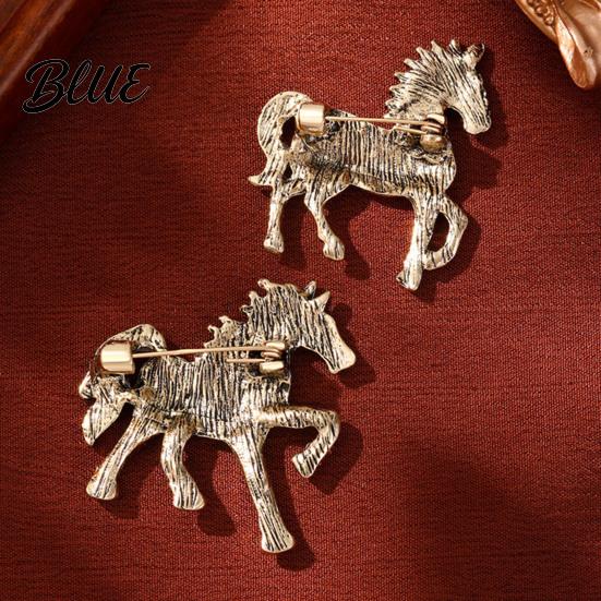Funky Horse Brooch Retro Rhinestone Inlaid Pin Zodiac Year Animal
