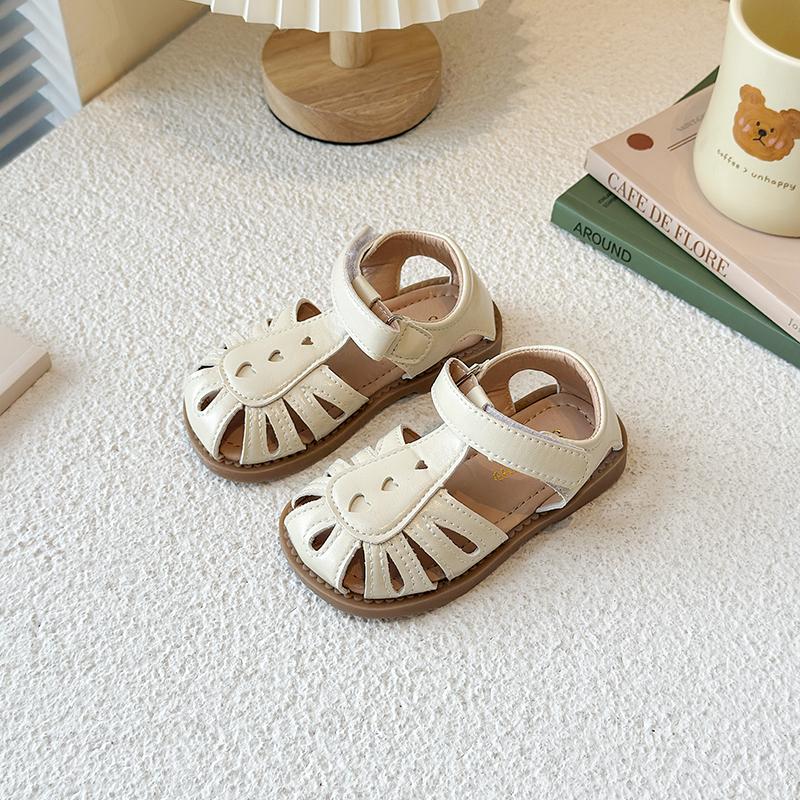 

Girls Sandals T-strap Soft Sole Kids Beach Shoes Hollowed-out Soild Color 2025 Summer New Children Princess Shoes Non-slip Trend 21 бежевый