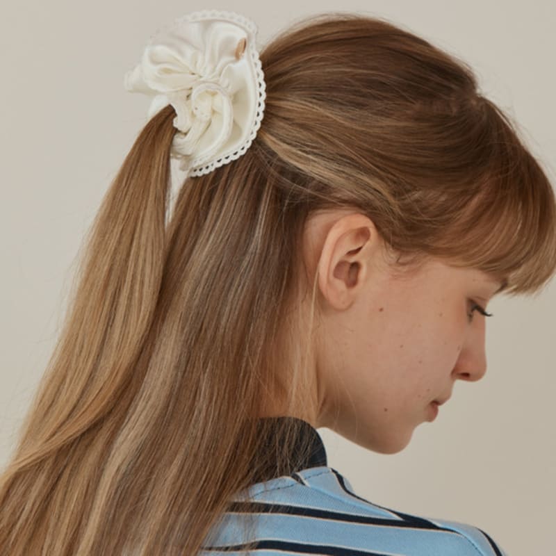 ANOETIC SILKY LACE SCRUNCH_WHITE