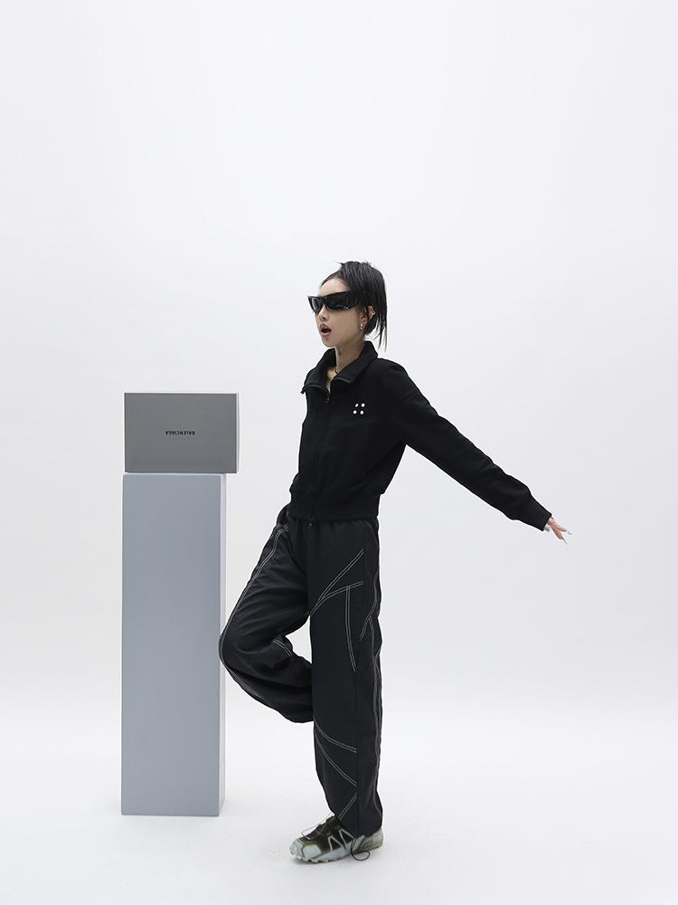 

2025 Универсальная Минималистичная Куртка: Спортивное худи на двойной молнии черного/серого цвета со стойкой M (up to 100 kg) чёрный