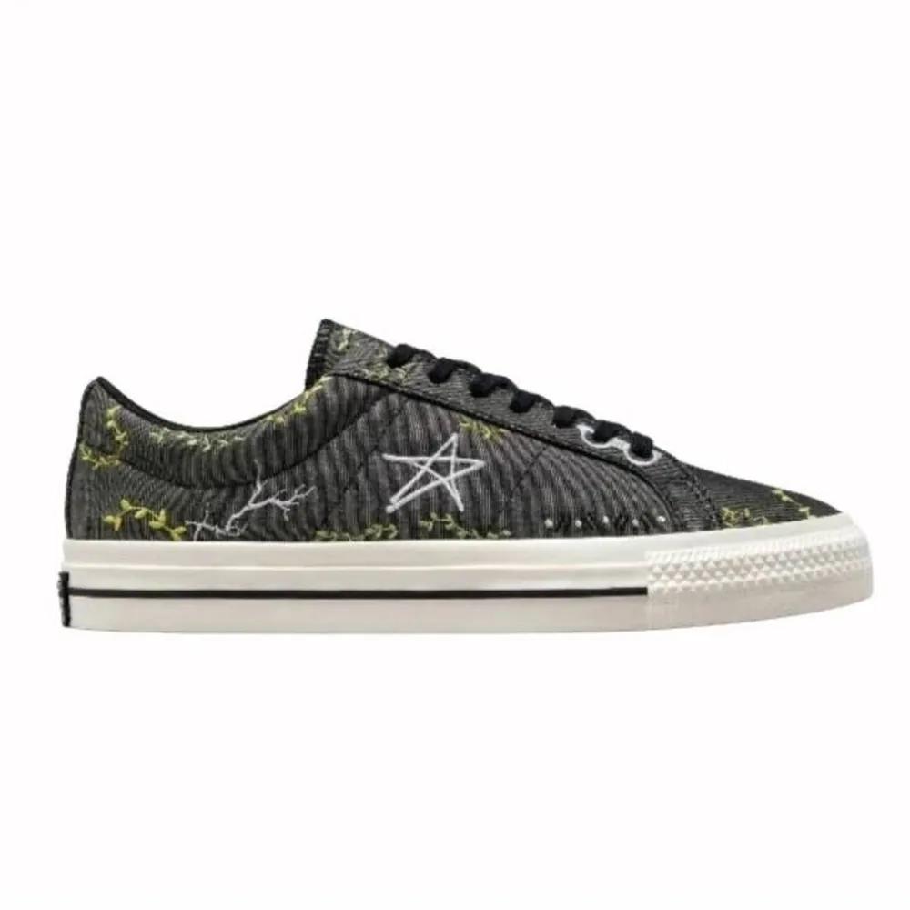 Converse CONVERSE CONS One Star Pro Embroidered Low-Top Canvas Shoes A03666C 225