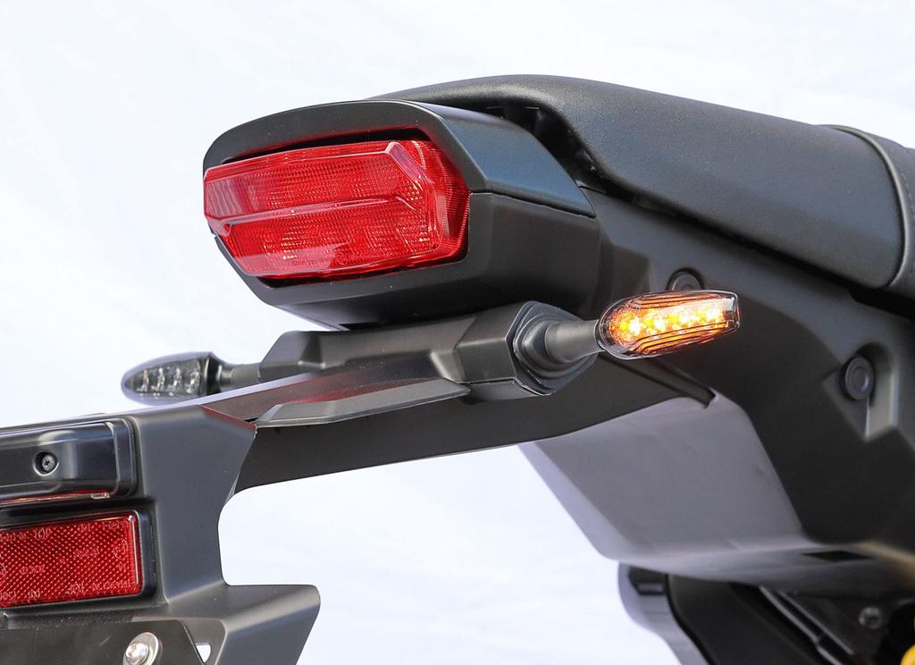 Kijima Motorcycle Parts LED Turn Signal Kit TRL3 LED Smoke Body GROM HONDA Lens/Black 219-5196