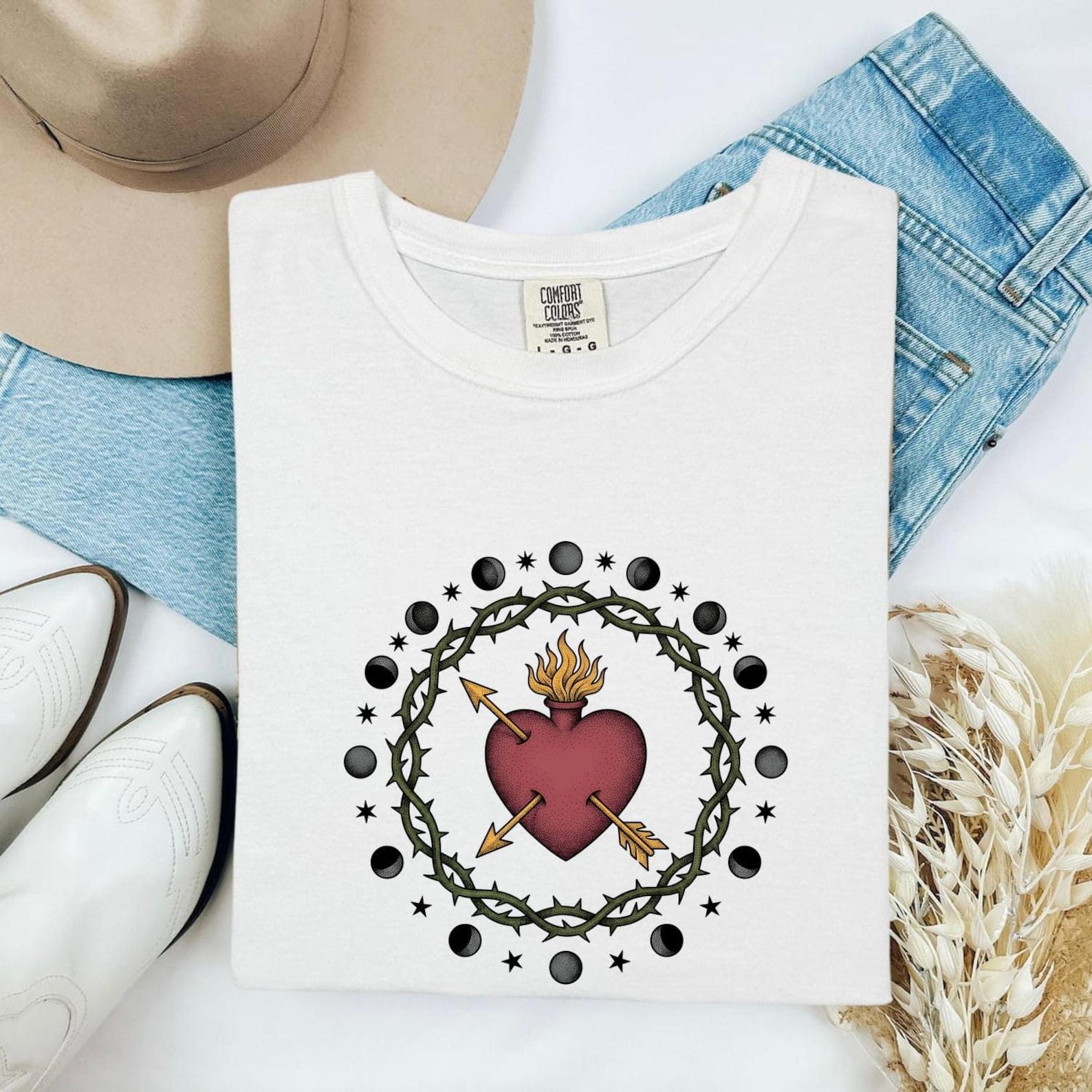 Fire Heart Shirt Cottagecore Zodiac Gift Women Neo Traditional Tee Flame Heart T-Shirt Homebody Fan Vintage Tshirt Astrology Graphic Hand M