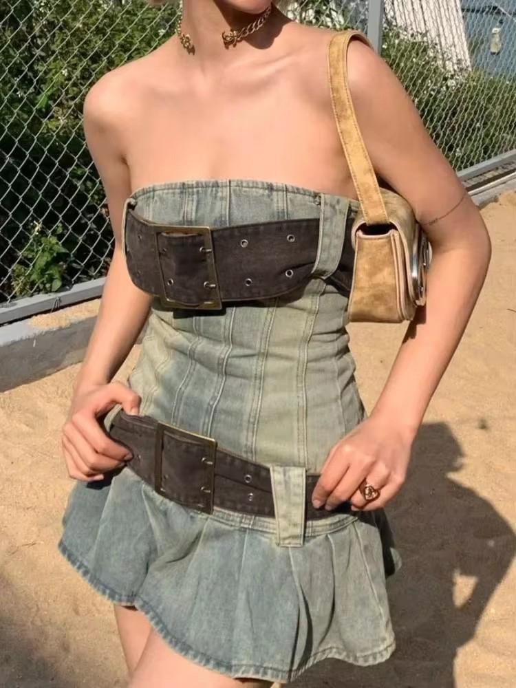 Vintage Y2k stroppeløs denimkjole Kvinner Sommer Bodycon Sexy koreansk mote Kpop belte Plissert minikjole 2000-tallet Streetwear