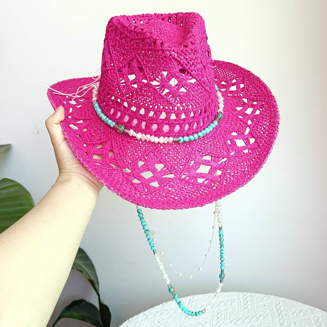 

Double chain woven straw jazz cowboy hat - Ruslan Baginskiy - Women Same turquoise pearl chain | Luisaviaromacowboy hat2026 S56-58cm