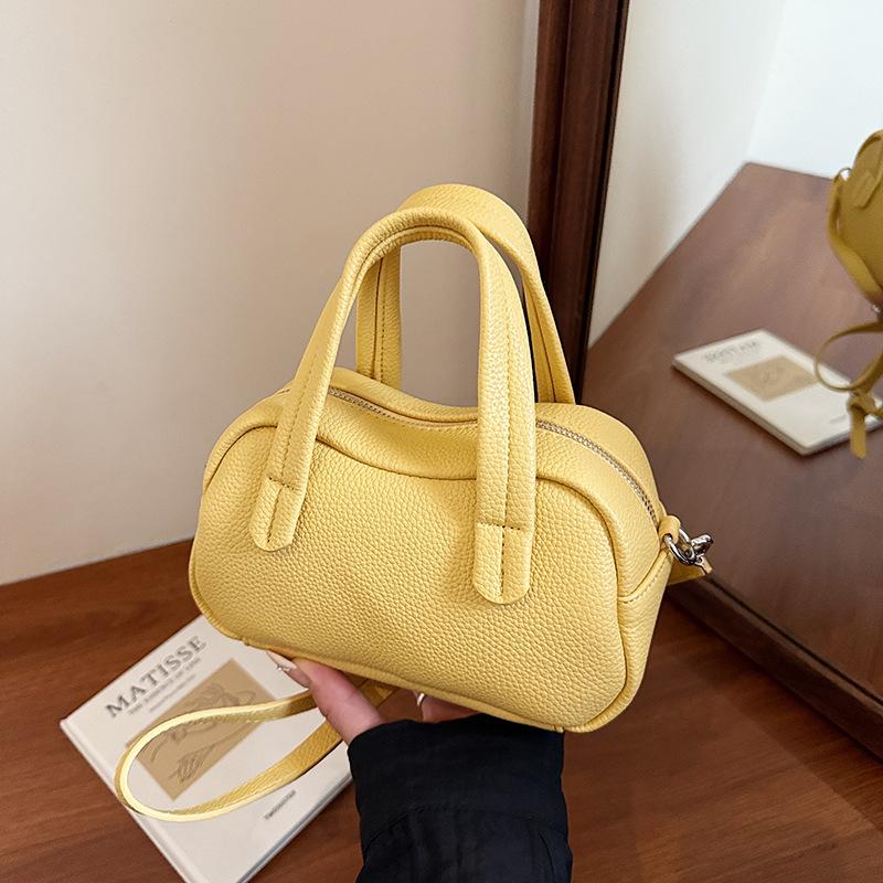 Summer new fashion versatile casual commuting solid color women's bags trendy handbags simple women's bags