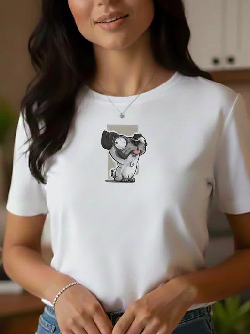 T-shirt with a Pug with big eyes print for summer 2XL