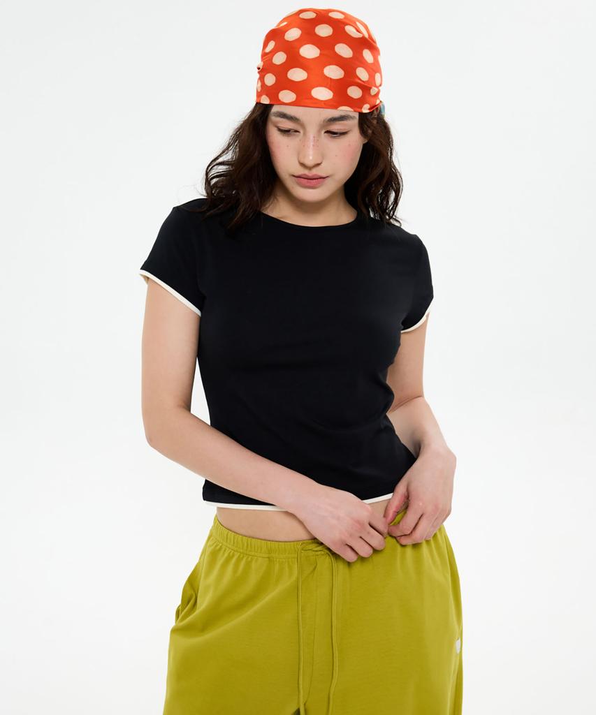 Jinokio (W)All Day Slim Fit Layered Top (Black)