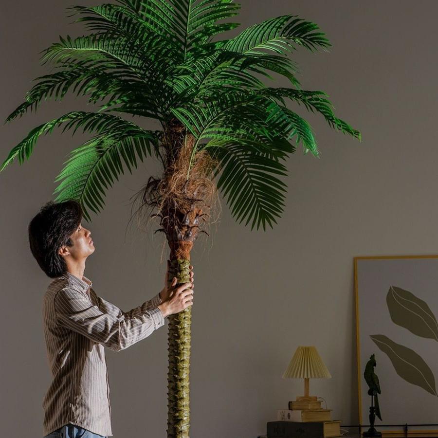 Xianci Southeast Asian Style Potted Palm Tree: Faux Coconut Needle Palm for Landscaping and Mall Decor.