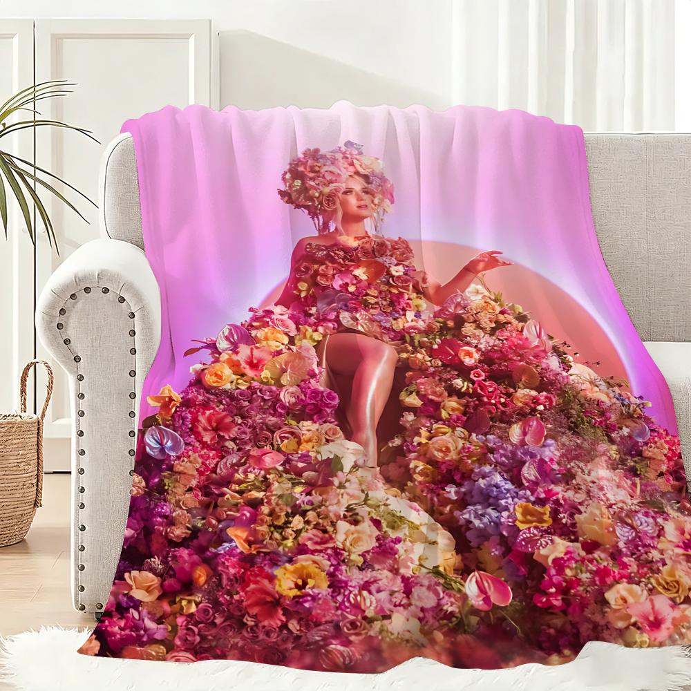 Singer K-Katy Perry Album Throw Lightweight 240g Flannel Blanket Soft Skin-friendly for Summer Cooling 75x90cm