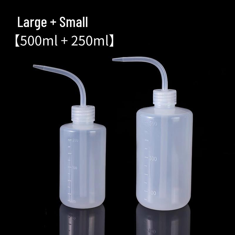 Gießkanne mit spitzer Tülle und Quetschsprüher für Zimmerpflanzen und Sukkulenten