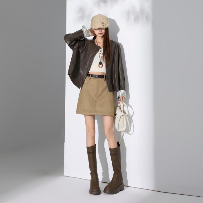 Millefleurs Suede A-Line Mini Skirt: Autumn/Winter, Anti-Exposure, Slimming, Versatile Fashion for Women