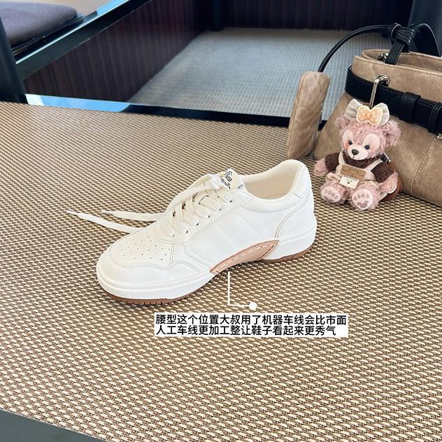 Inside and Outside Sheepskin Version~ Versatile and Delicate Leather Thick-soled Heightening Little White Shoes Women's 2025 Autumn Versatile Casual