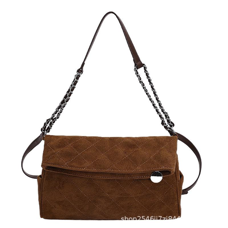 

2025 autumn and winter new product matte rhombus embroidery thread tote bag fashion chain shoulder messenger bag underarm bag коричневый