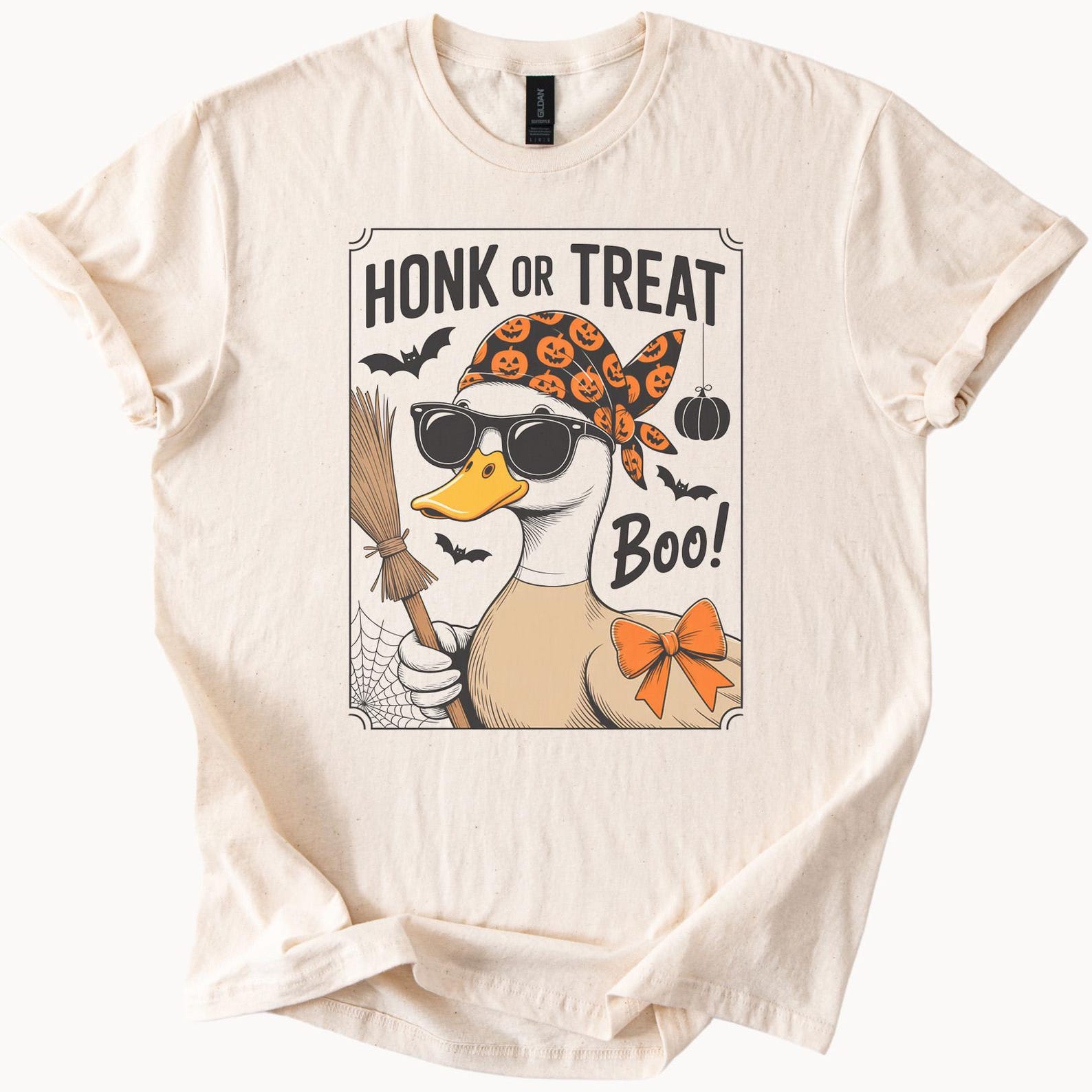 Halloween Duck T Shirt Funny Honk or Treat Boo Graphic Tee Pumpkin Bandana Broom Witch Costume Fall Shirt Cute Animal Gift 110