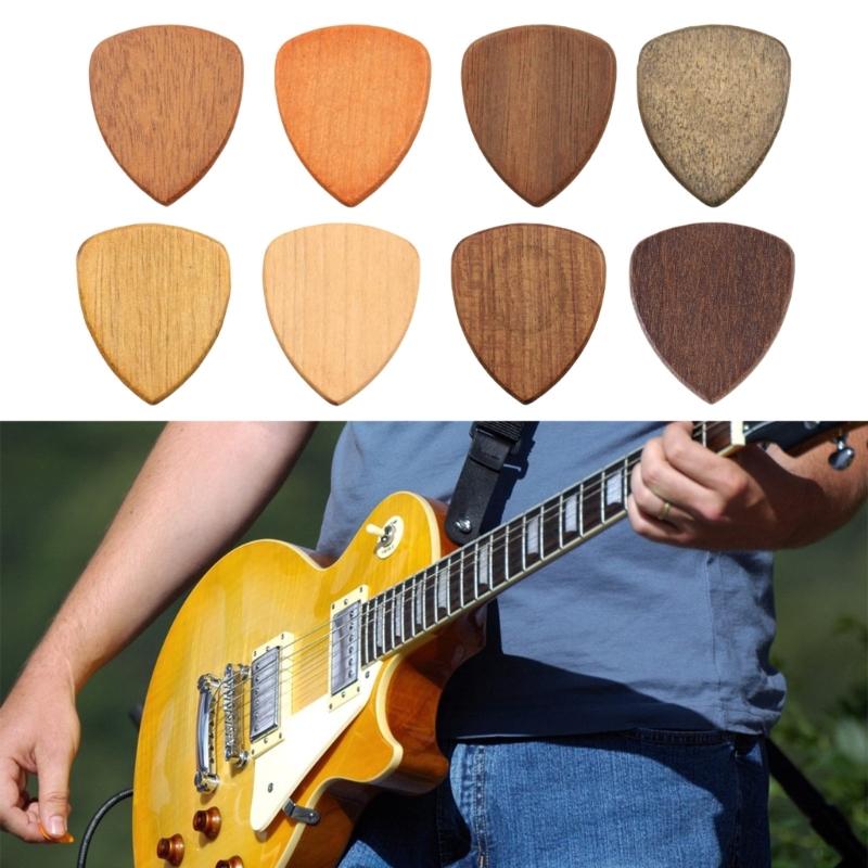 Heart Shape Guitar Pick Enduring Wood Acoustic Guitar Pick Ukulele Plectrums Electric Guitar Pick Guitar Accessories
