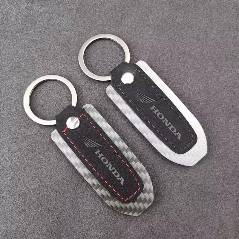 Carbon Fiber Car Keychain Buckle Key Rings Buckle Gift for Honda Cb400 Cb650 Motorcycle Keychain Car Accessories TV7