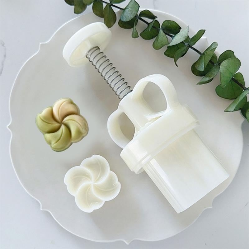 MidAutumn Festival Moon Cake Maker 3D Flower Shape Moon Cake Molds Cookie Stamp Hand Press Cookie Dessert Cutter