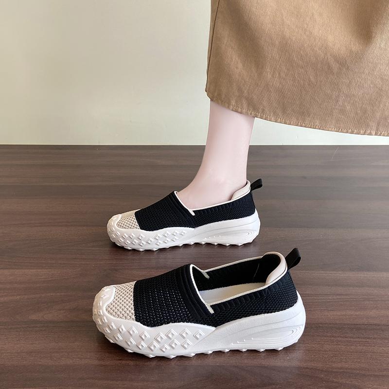 Fashion Women 2025 Summer Flat Shoes Lightweight Comfortable Casual Breathable Mesh Fashionable Slip On Mesh Sports Shoes Anti Slip